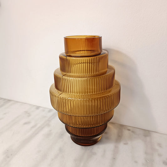 Lustre Step Vase