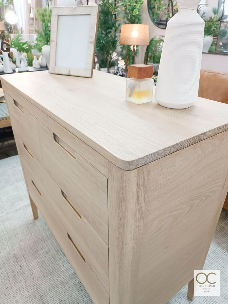 Cascada Chest of Drawers